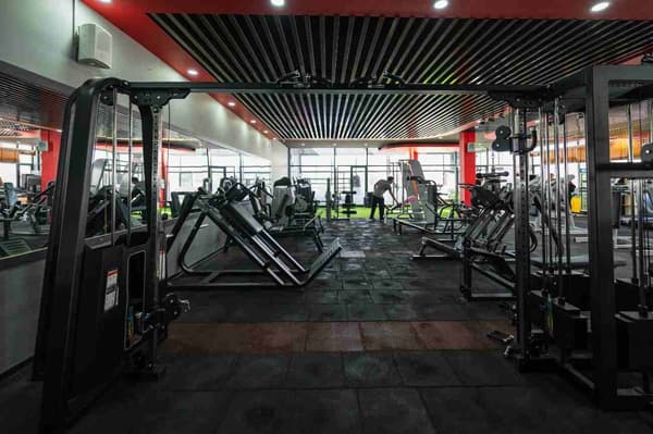 Neolife Gym - Yeni Batı - 9. Fotoğraf