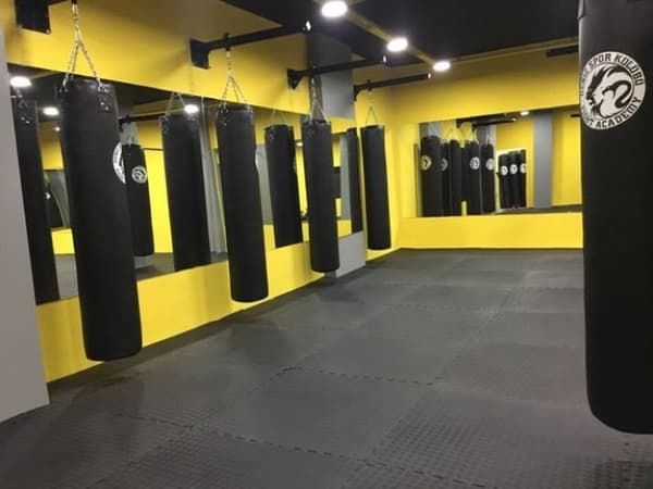 Deniz Spor Kulübü - Cimnastik - 4. Fotoğraf Deniz Spor Kulübü - Cimnastik - 4. Fotoğraf