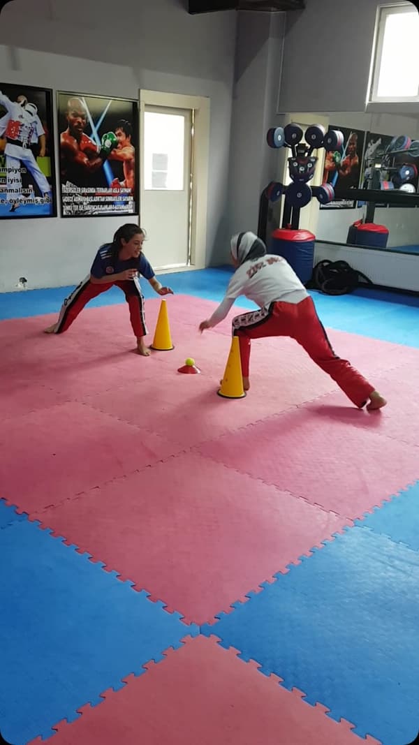 İkra Spor Kulübü - Cimnastik - 82. Fotoğraf İkra Spor Kulübü - Cimnastik - 82. Fotoğraf
