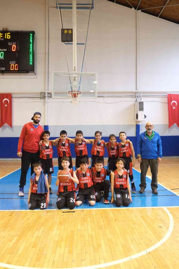 Anadolubeyi Spor Kulübü - 6. Fotoğraf Anadolubeyi Spor Kulübü - 6. Fotoğraf