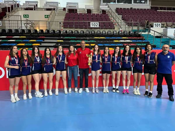 Anadolubeyi Spor Kulübü - 3. Fotoğraf Anadolubeyi Spor Kulübü - 3. Fotoğraf