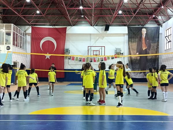 Fenerbahçe Spor Okulları - Etimesgut - 8. Fotoğraf Fenerbahçe Spor Okulları - Etimesgut - 8. Fotoğraf