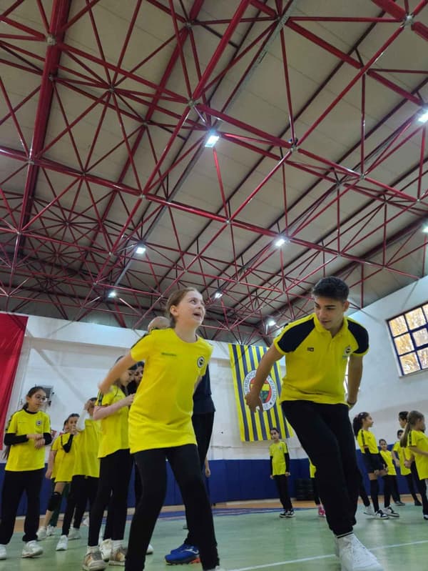 Fenerbahçe Spor Okulları - Etimesgut - 20. Fotoğraf Fenerbahçe Spor Okulları - Etimesgut - 20. Fotoğraf
