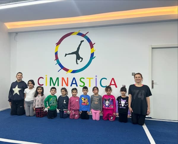 Cimnastica - 7. Fotoğraf Cimnastica - 7. Fotoğraf
